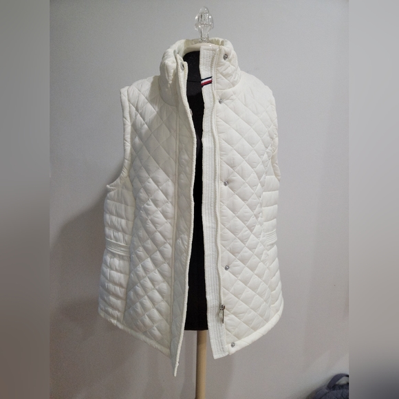TOMMY HILFIGER IVY PUFFER VEST - Picture 3 of 14